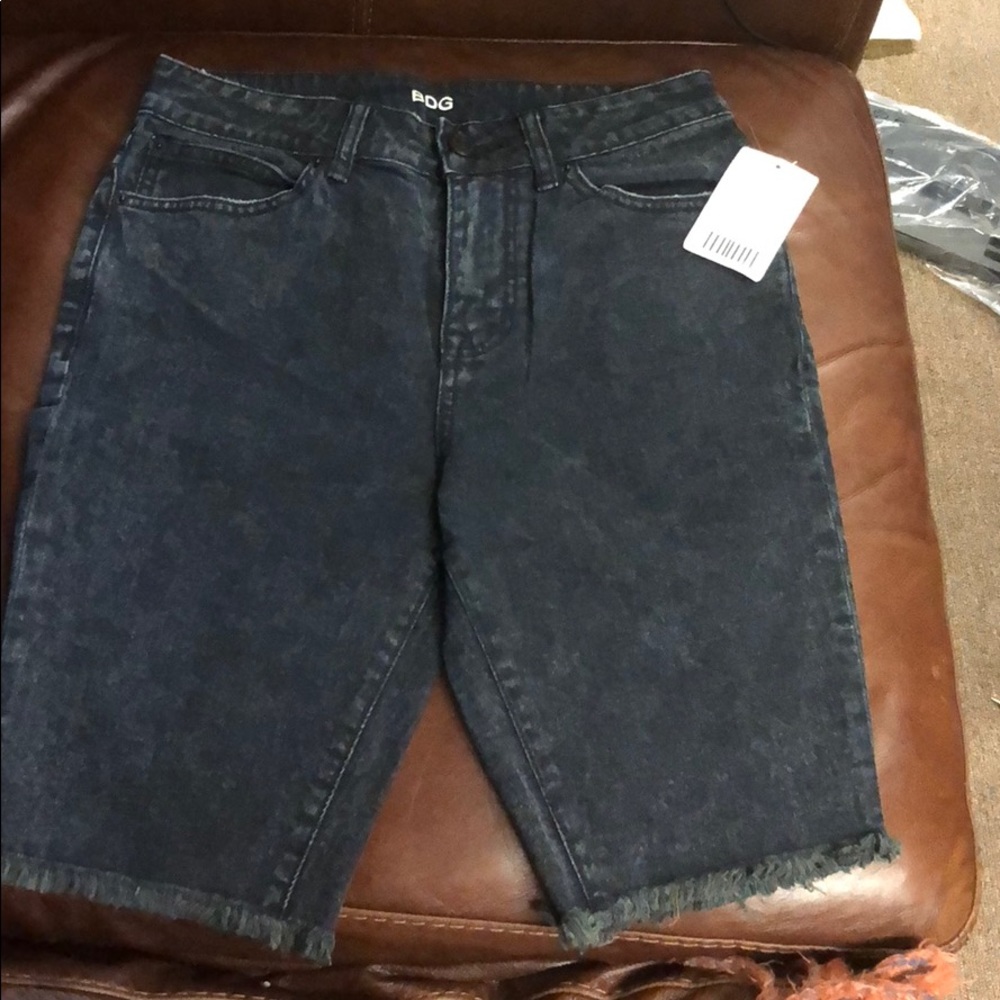 BDG LONG SHORTS
